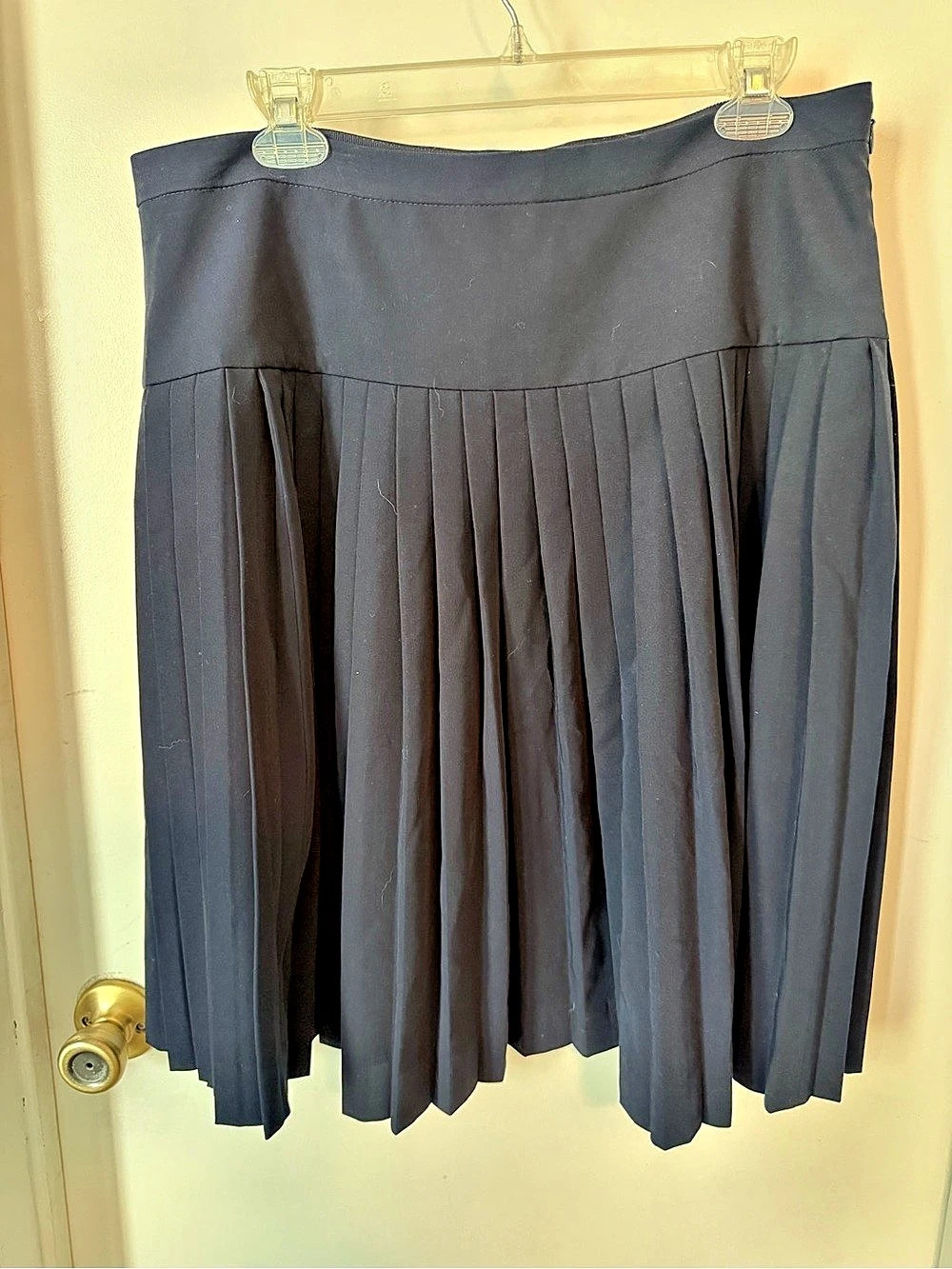 Tommy Hilfiger Navy Pleated A-Line Skirt Size 14 Side Zip